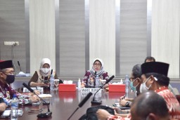 Bunda Indah : Percepatan Pertumbuhan IPM Lumajang Target Utama