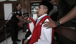 Haryono dan Mat Dasir Selaku Otak Pembunuhan Salim Kancil Divonis 20 Tahun