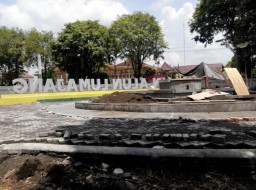 Sidak Alun-alun, Komisi B : Bisa Selesai Saat Puncak Harjalu 761 Jika Punya Mukjizat Nabi Sulaiman