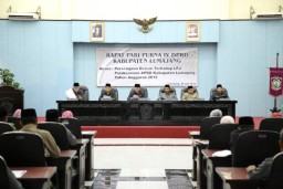 Realisasi Anggaran 2015, DPRD Lumajang Soroti Masih Banyak Pelaksanaan Program Tak Tepat Waktu