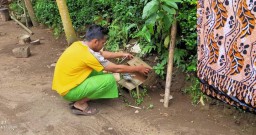 Cek Lapangan, Ada Pelanggan PDAM Lumajang Utara Tak Pakai Water Meter