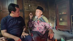 Inilah Rahasia Umur Panjang dan Tubuh Bugar Mbah Kerto Ranu Pane