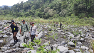 Patroli Gabungan Antisipasi Perambahan Hutan Cagar Alam Watu Klosot Lumajang