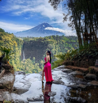 View Kapas Biru Pronojiwo Lumajang Berbackground Semeru Diminati Wisatawan Mancanegara