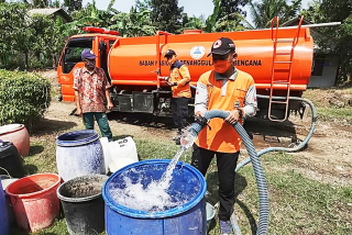 Warga Desa Merakan Lumajang Secara Bertahap Dapat Suplai Air Bersih