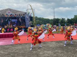 Arak-arakan Punggawa Kerajaan ke Alun-alun Lumajang di Prosesi Harjalu 769