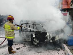 Mobil Terbakar di SPBU Sumberjati Lumajang, Ini Pemiliknya