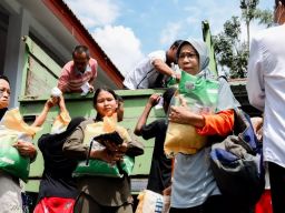 Pasar Murah Ramadan, Warga Lumajang Antusias: Stok Pangan Aman, Harga Terjangkau