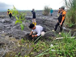 Dari Abu Menjadi Harapan: Rehabilitasi Semeru Gandeng Komunitas Lokal