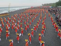 Pemkab Lumajang Hadirkan Enam Titik WiFi Gratis di Event Segoro Topeng Kaliwungu