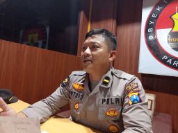 Pulang Rapat, Sekdes Lumajang Kepergok Istri dengan Pria Lain di Rumah, Dipukul hingga Terluka