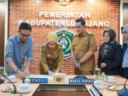 Pemkab Lumajang Luncurkan BPR Lumajang: Solusi Nyata untuk UMKM yang Sulit Dapat Modal!