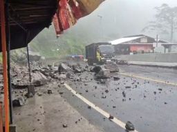 Longsor Timbun Jalur Piket Nol Lumajang, Akses Lumajang–Malang Lumpuh Sementara