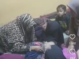 Seorang Ibu Meninggal Saat Menyaksikan Karnaval di Lumajang, Warganet Debat Penyebab