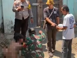 Maling Motor Babak Belur Dihajar Massa di Tempeh Lumajang, Rekannya Kabur Bawa Celurit!