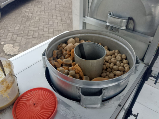 Cilok Daging Bogel Pak Yusuf Lumajang, Camilan Sederhana dengan Rasa Istimewa