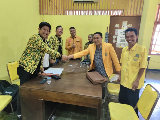 Pudoli Sandra Resmi Maju Calon Ketua DPD Golkar Lumajang