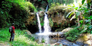 Air Terjun Sumber Nyonya, Keindahan Tersembunyi di Lereng Tutur Pasuruan