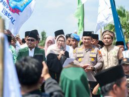 Bupati Lumajang Turun Langsung Temui Santri, Sampaikan Dukungan Penuh Jaga Marwah Pesantren