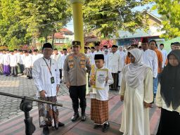 Kapolres Lumajang Apresiasi Santri Berprestasi, Tapi Ingatkan Bahaya Bullying di Sekolah!