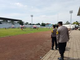 Anak-Anak Berlaga, Polisi Siaga! Turnamen U-10 di Lumajang Berjalan Aman dan Sportif