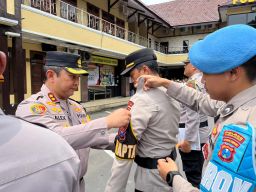 Kapolres Lumajang Kukuhkan Jabatan Pamapta: “Polisi Harus Hadir dengan Makna, Cepat dan Terpercaya!