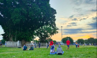 Pesona Malam di Alun-Alun Kidul, Tempat Wisata Penuh Kehangatan di Jantung Kota Yogyakarta