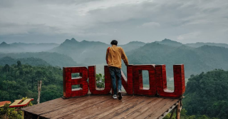 Menikmati Keindahan Alam dari Ketinggian Puncak Bundu Malang
