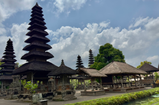 Keindahan dan Kedamaian Abadi di Pura Taman Ayun Bali, Permata Spiritual di Jantung Mengwi