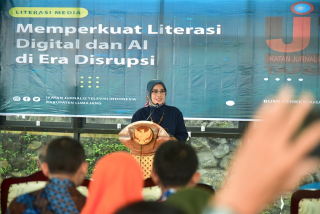 Literasi Digital dan AI di Era Disrupsi, DPRD Lumajang Dorong Regulasi Tepat