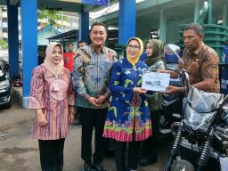 Pemkab Lumajang Perkuat Gerakan Lingkungan, Desa dan Kelurahan Berprestasi Terima Insentif Berseri