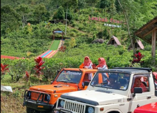 Lembah Sumilir Kemuning, Destinasi Asri dengan Panorama Alam yang Menenangkan di Karanganyar