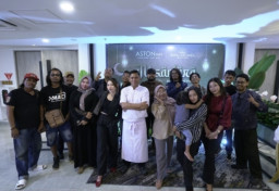 Aston Inn Lumajang Perkenalkan Kuliner Imlek & Ramadan Bersama Influencer