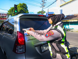 Mudik Aman Keluarga Bahagia, Satlantas Lumajang Gencar Kampanye Keselamatan di Jalan