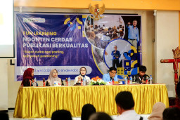 Bunda Indah Tantang Generasi Muda: Stop Sensasi, Saatnya Konten Bermoral Kuasai Ruang Digital