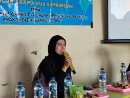Ibuk-e Macan Ternak Menginspirasi, Syayida Hidupkan Semangat Parenting di RA Sumbersuko Lumajang