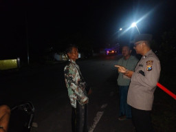 Sisir Hingga JLS, Patroli Malam Polsek Pasirian Tekan Aksi 3C di Jalur Rawan