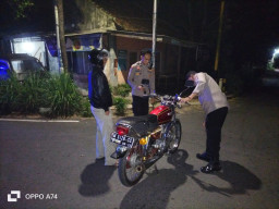 Patroli Dini Hari Digencarkan, Polisi Sikat Jalur Rawan di Lumajang