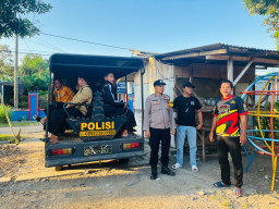 Polisi Kawal Pengesahan PSHT, Belasan Calon Anggota Kunir Tiba Aman di Lokasi Kegiatan