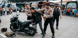 Diburu Polisi, Terduga Penipu Motor Lumajang Akhirnya Dibekuk di Sekitar Terminal Minak Koncar