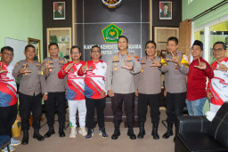 Perkuat Kerukunan Umat Beragama, Kapolres Lumajang Silaturahmi ke Kantor Kemenag
