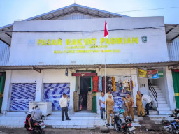 Komisi C DPRD Lumajang Evaluasi Pengelolaan Tiga Pasar Tradisional, Pastikan Retribusi Tertib dan PAD Optimal