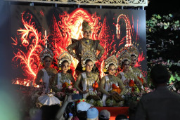 Ketika Jalanan Lumajang Menjadi Panggung Budaya