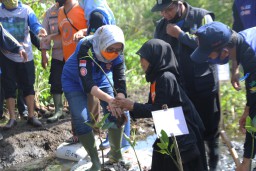 Bunda Indah : Semangat Relawan Tagana Lumajang Tetap Terjaga