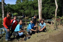 Tanam Pohon, Bupati Asat Ajak Jaga Wisata Pemandian Alam Tirtosari-Penanggal