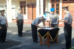 Ciptakan Birokrasi Bersih, Polres Lumajang Gelar Pakta Integritas Zona Bebas KKN