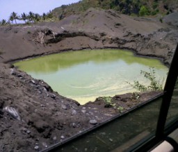 Hasil Tambang Pasir Besi Lumajang, Tak Sebanding Kerusakan Lingkungan dan Infrastruktur