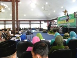 Inilah Pesan Soekarwo Saat Acara Penyerahan Memori Jabatan Bupati Lumajang 2013-2018