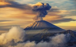 Suhu Ekstrim, Pendaki Asal Pekalongan Meninggal di Gunung Semeru