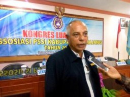 Haji Thoriq Terpilih Sebagai Ketua PSSI Lumajang Secara Aklamasi